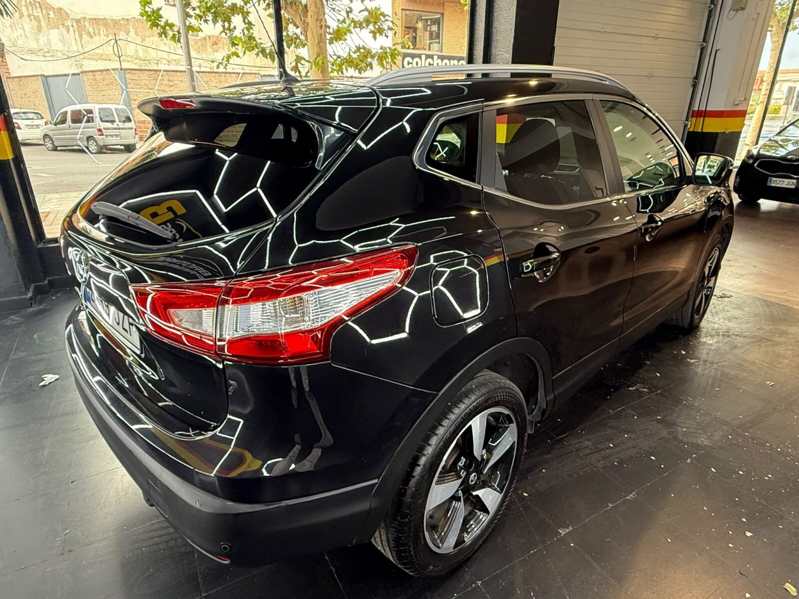NISSAN QASQHAI Tekna premium