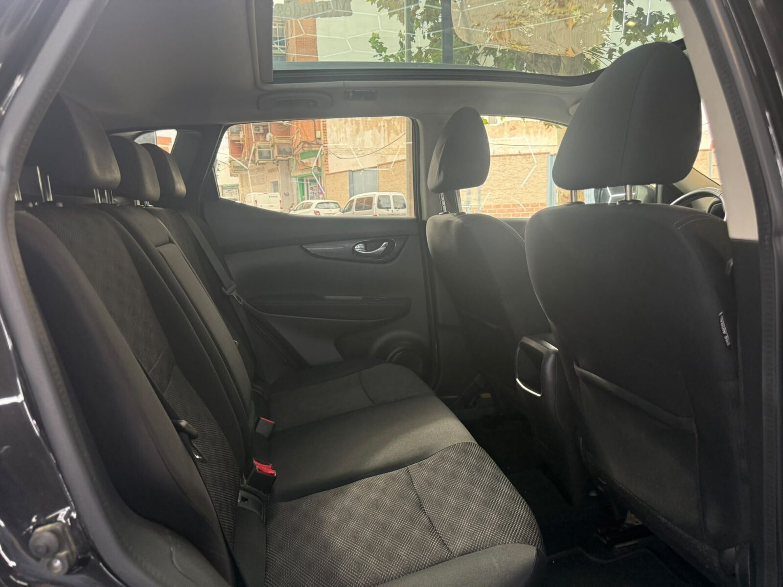 NISSAN QASQHAI Tekna premium