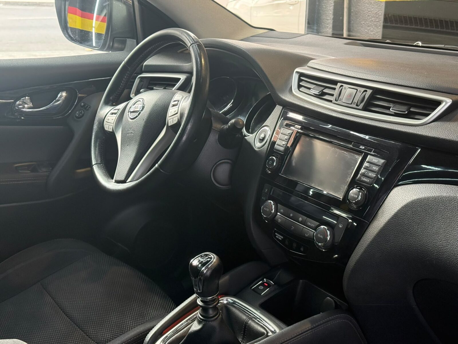 NISSAN QASQHAI Tekna premium