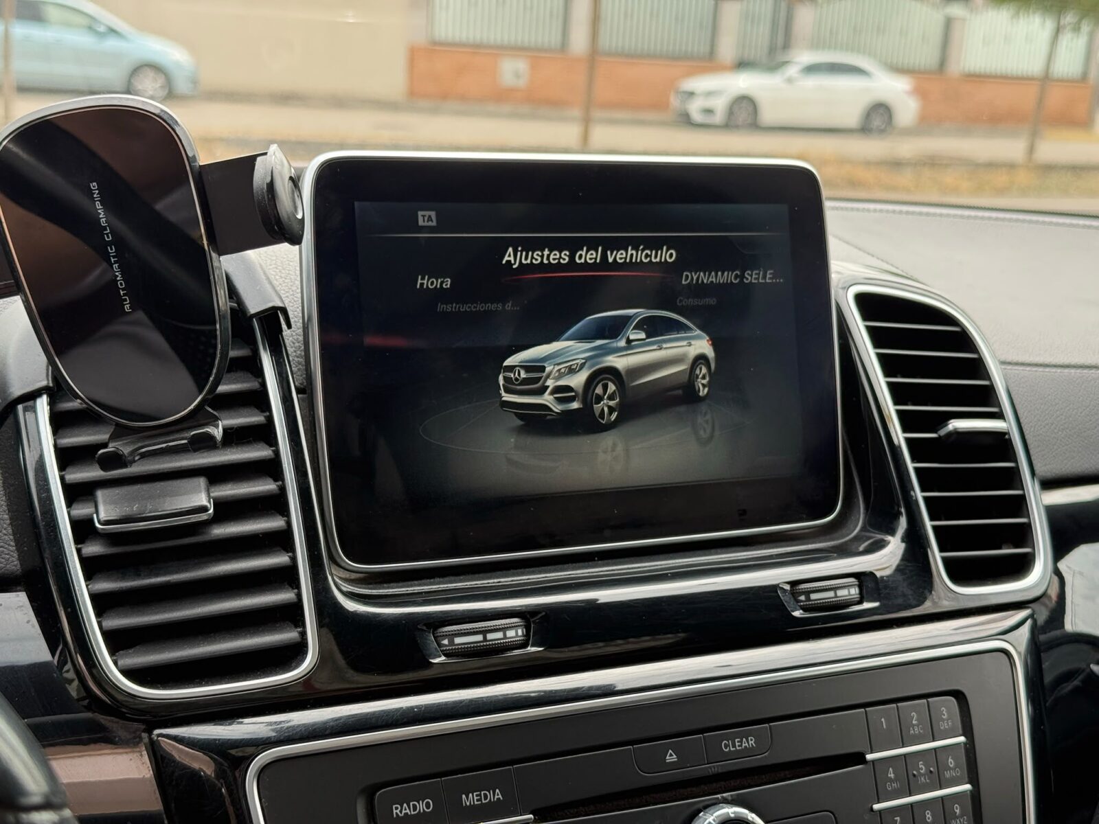 MERCEDES-BENZ GLE 3.0 D COUPE AMG LINE