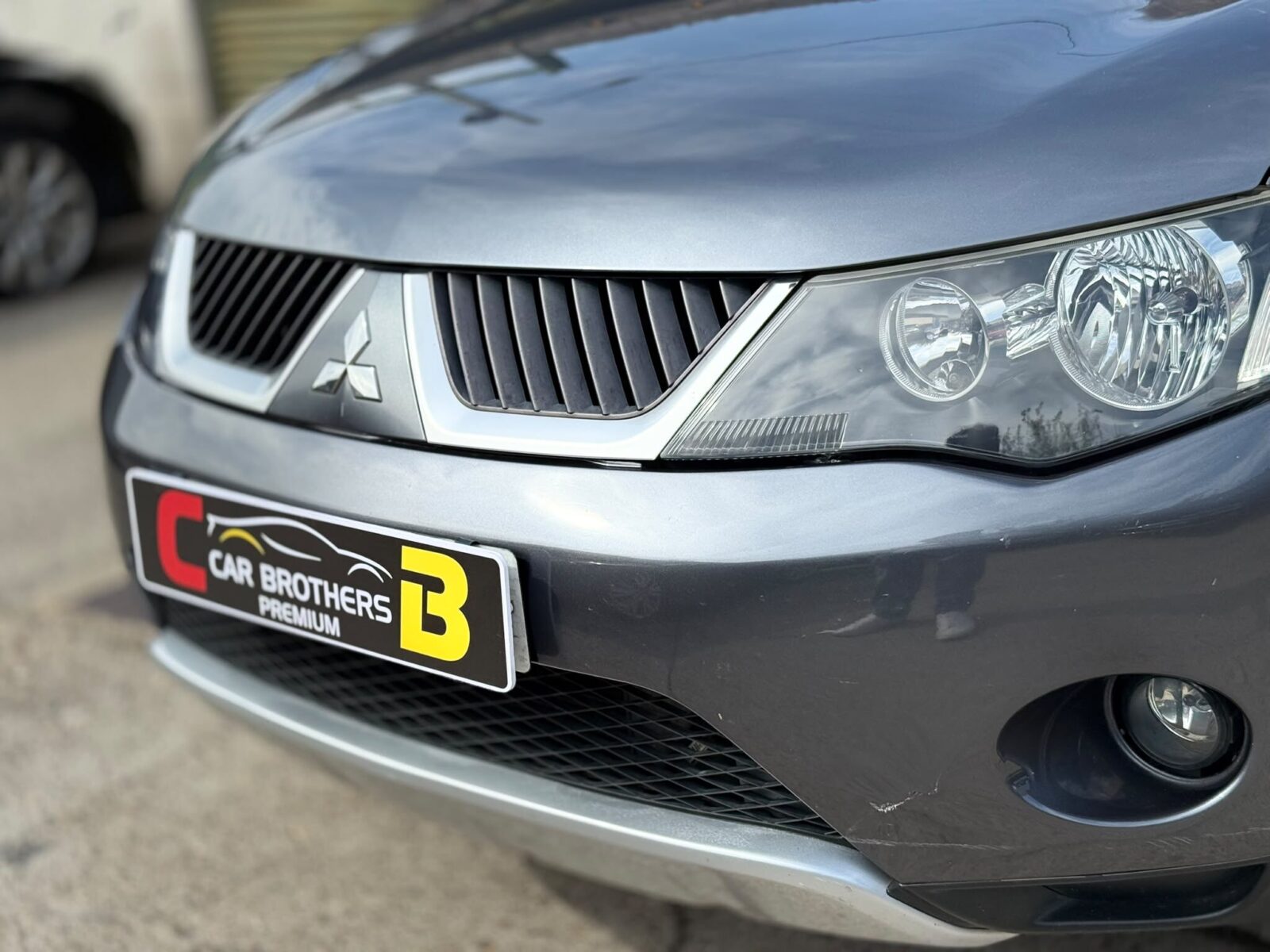 MITSUBISHI outlander 2.0 D ID 