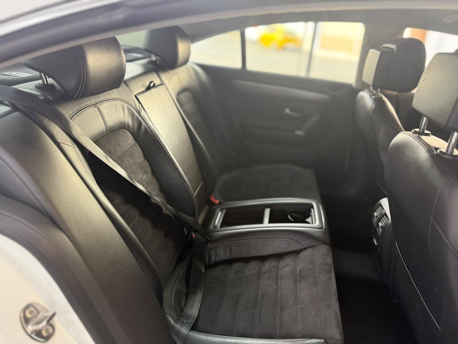 VOLKSWAGEN 2.0 TDI Sport BlueMotion Tech
