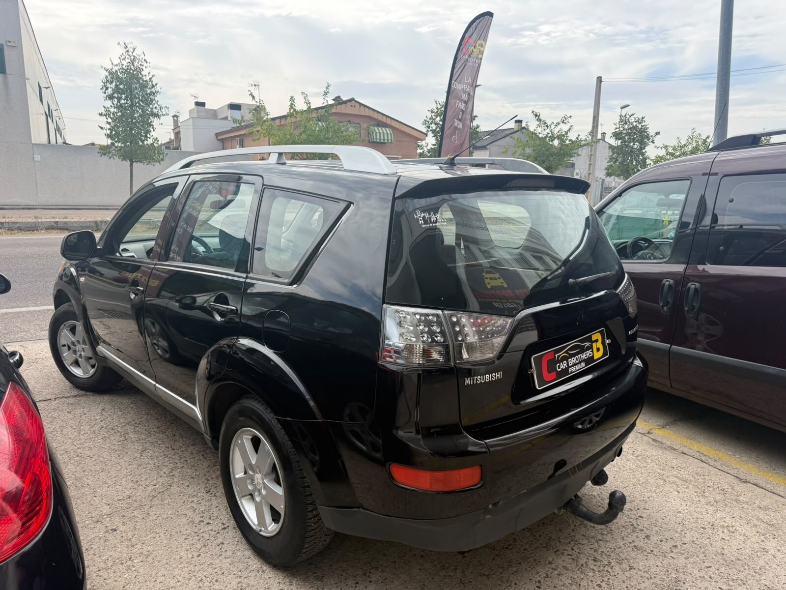 MITSUBISHI outlander INTENSE