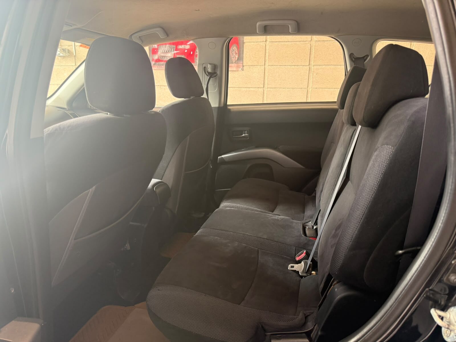 MITSUBISHI outlander INTENSE
