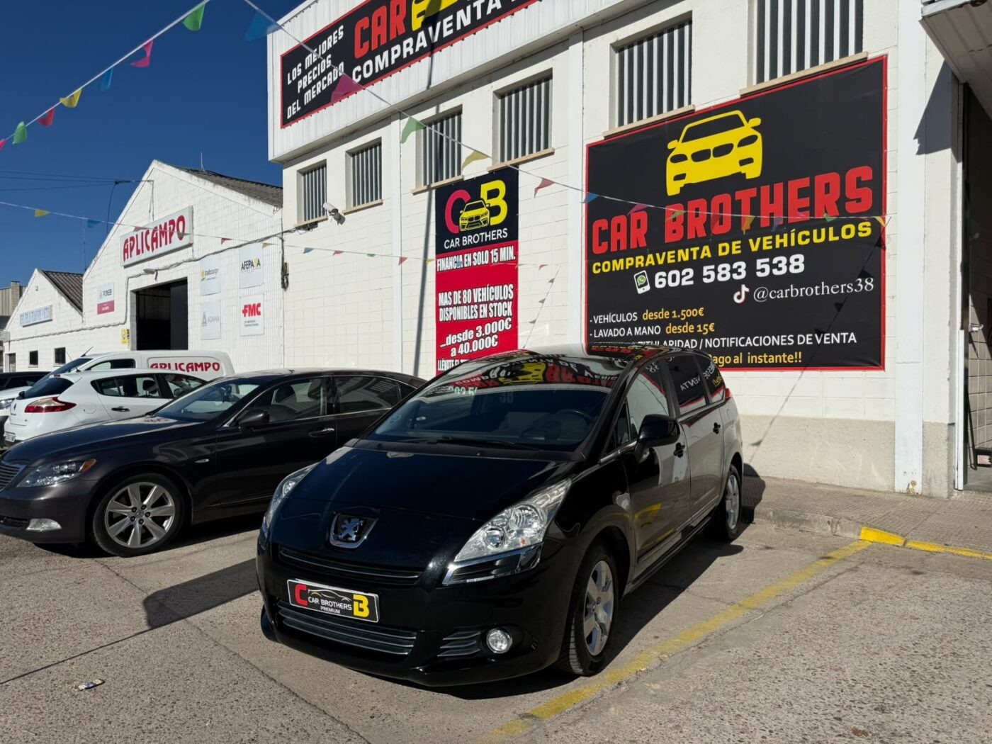 PEUGEOT 5008 premium