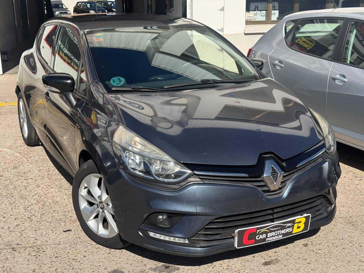 RENAULT Clio ENERGY LIMITED 