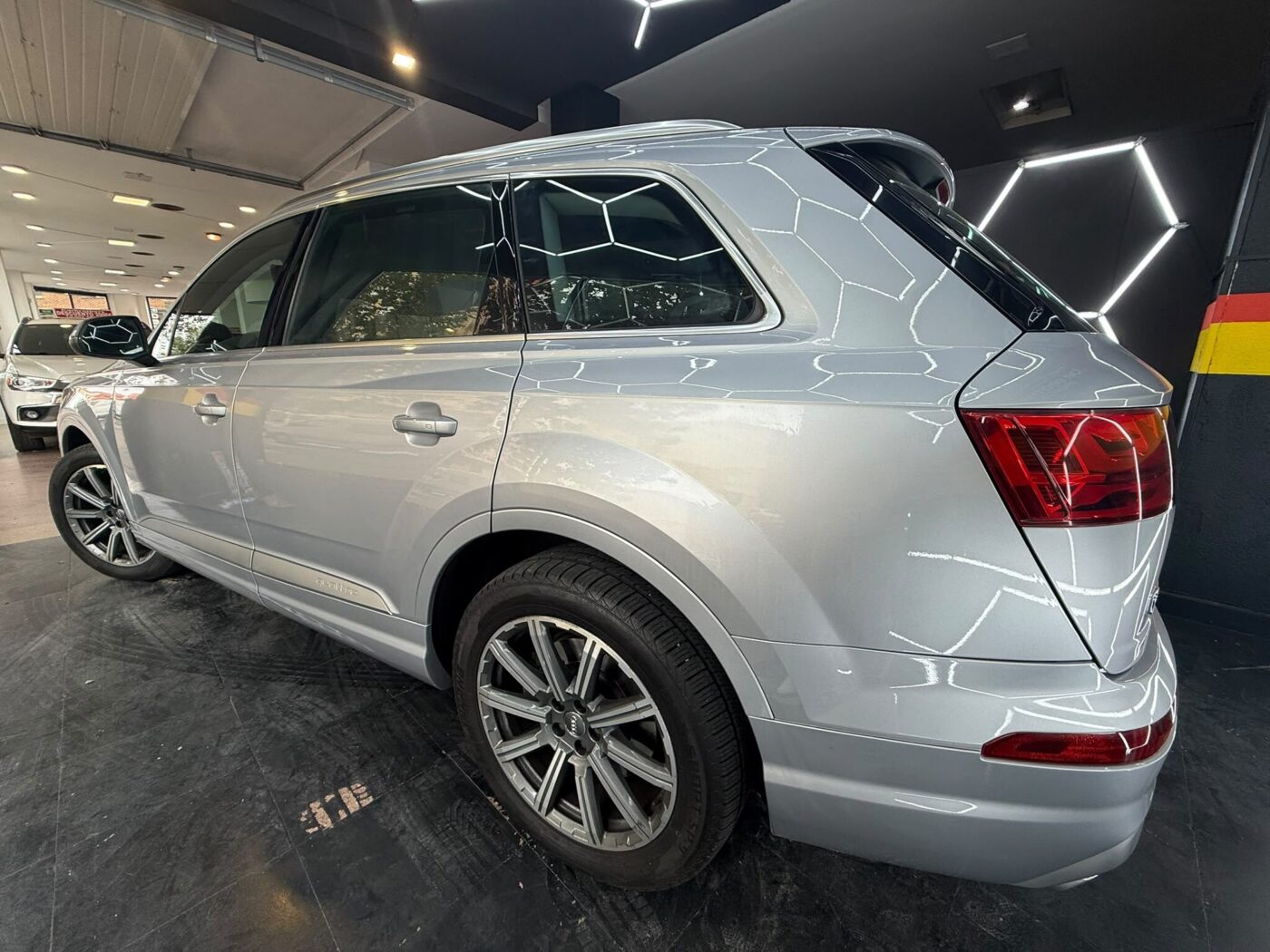 AUDI Q7 CUATTRO